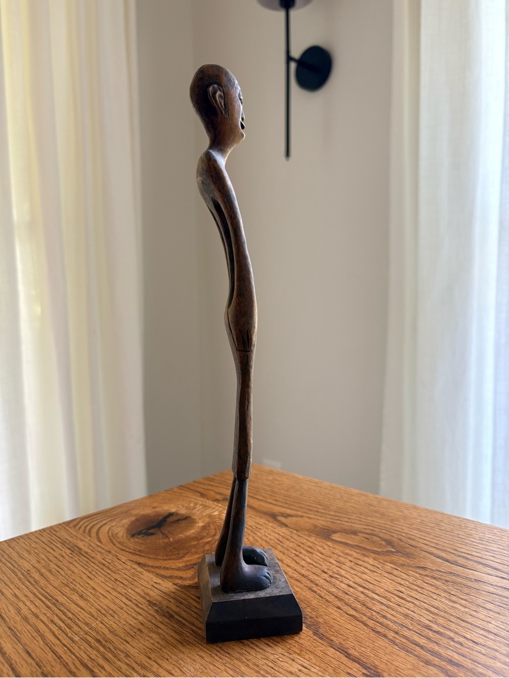 W. African? Lightweight 13” Hand-Carved Wooden Figurine Sculpture in Dark Brown - Picture 2 of 10